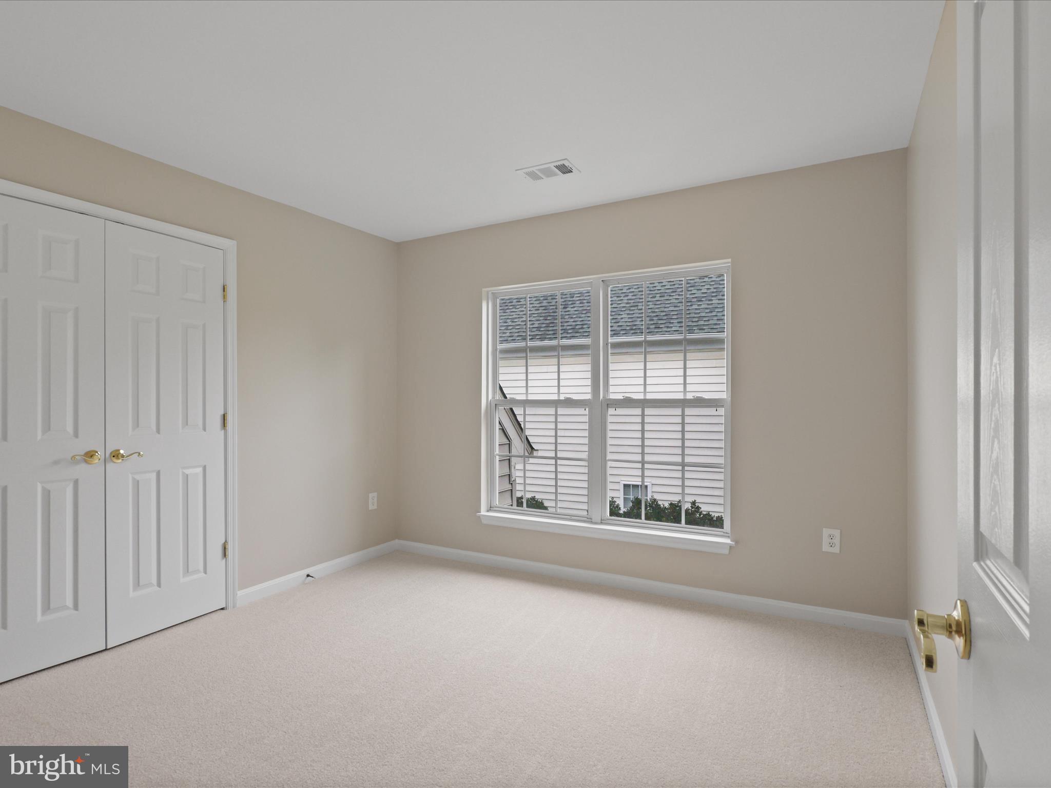 6004 HORTONS MILL COURT