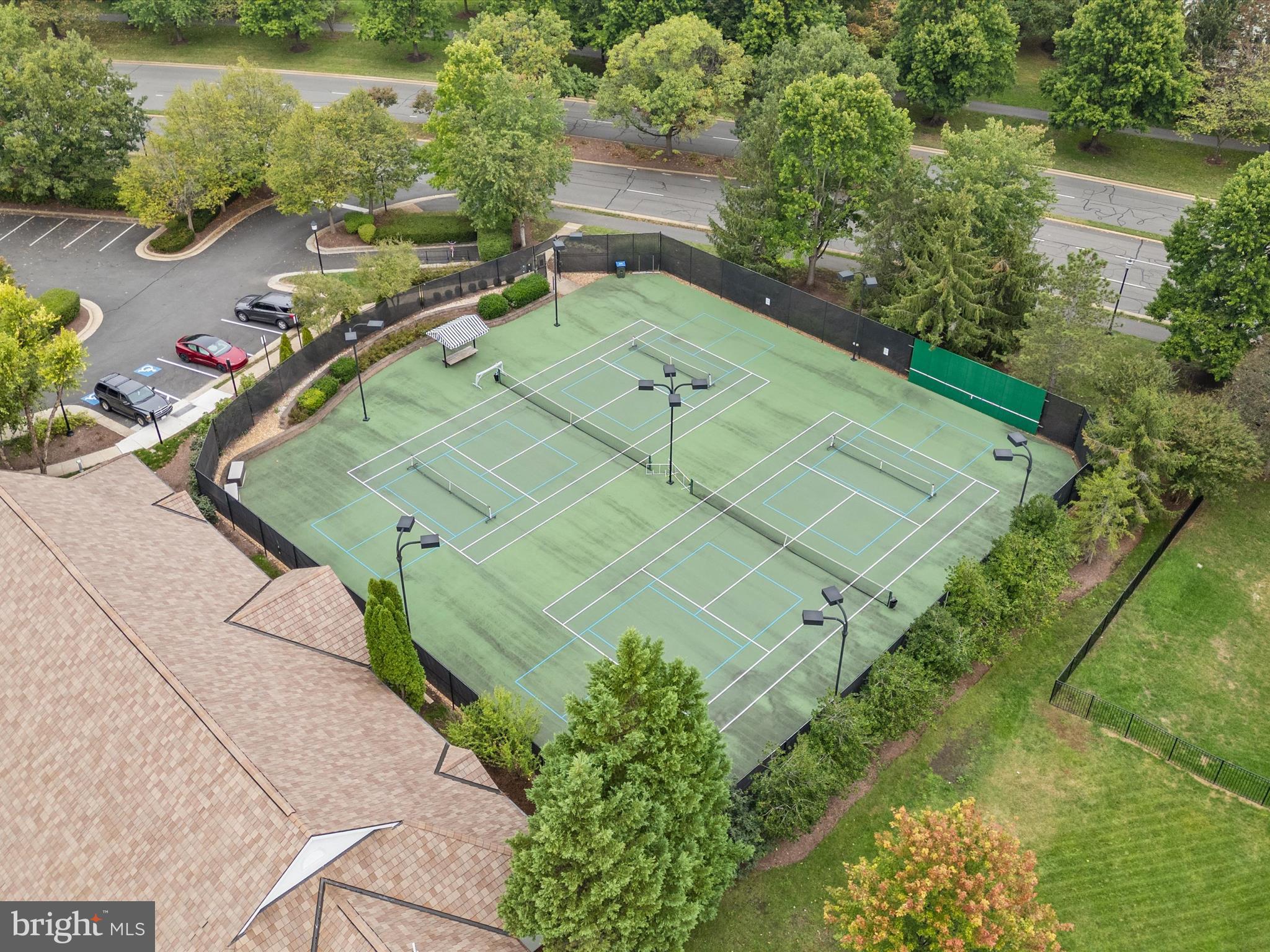 6004 HORTONS MILL COURT