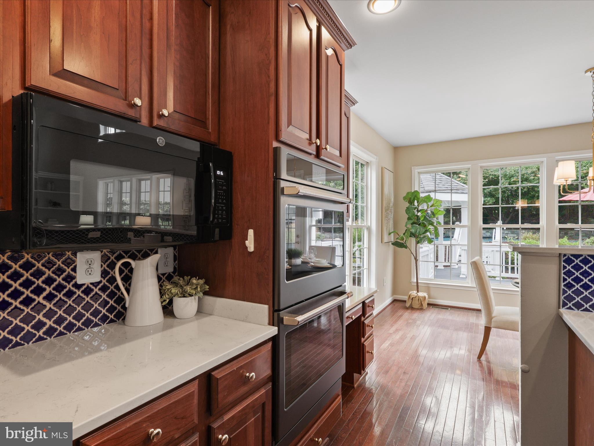 6004 HORTONS MILL COURT