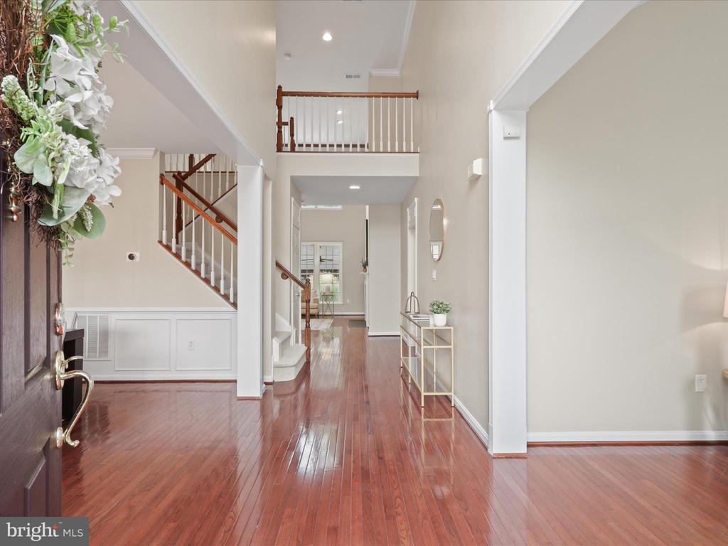 6004 HORTONS MILL COURT