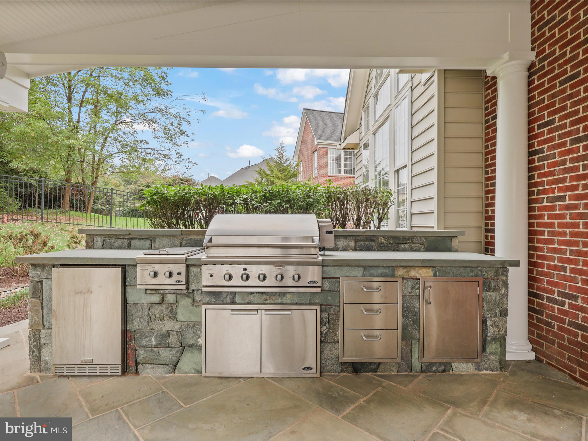 6004 HORTONS MILL COURT