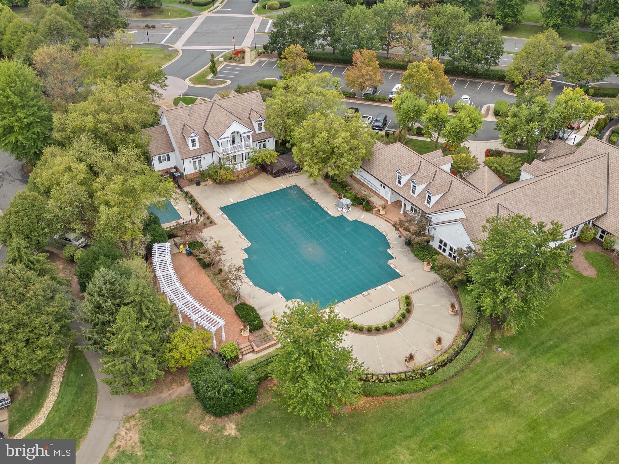 6004 HORTONS MILL COURT