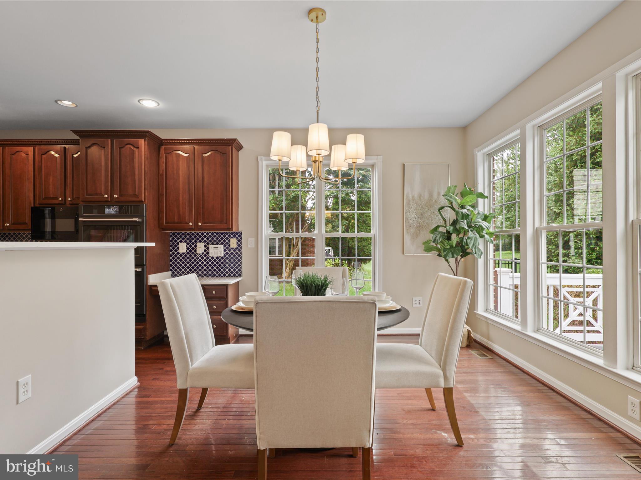 6004 HORTONS MILL COURT