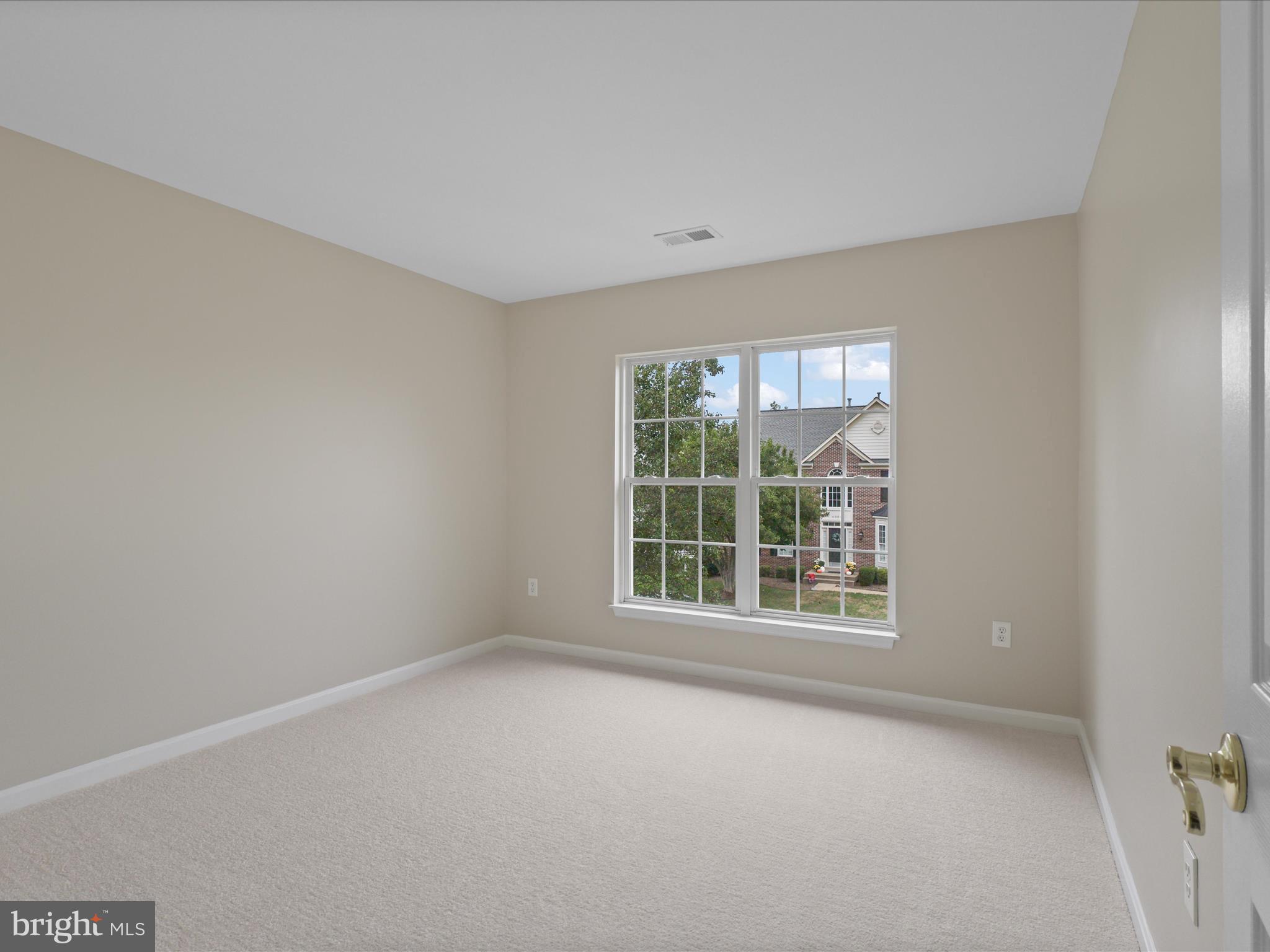 6004 HORTONS MILL COURT