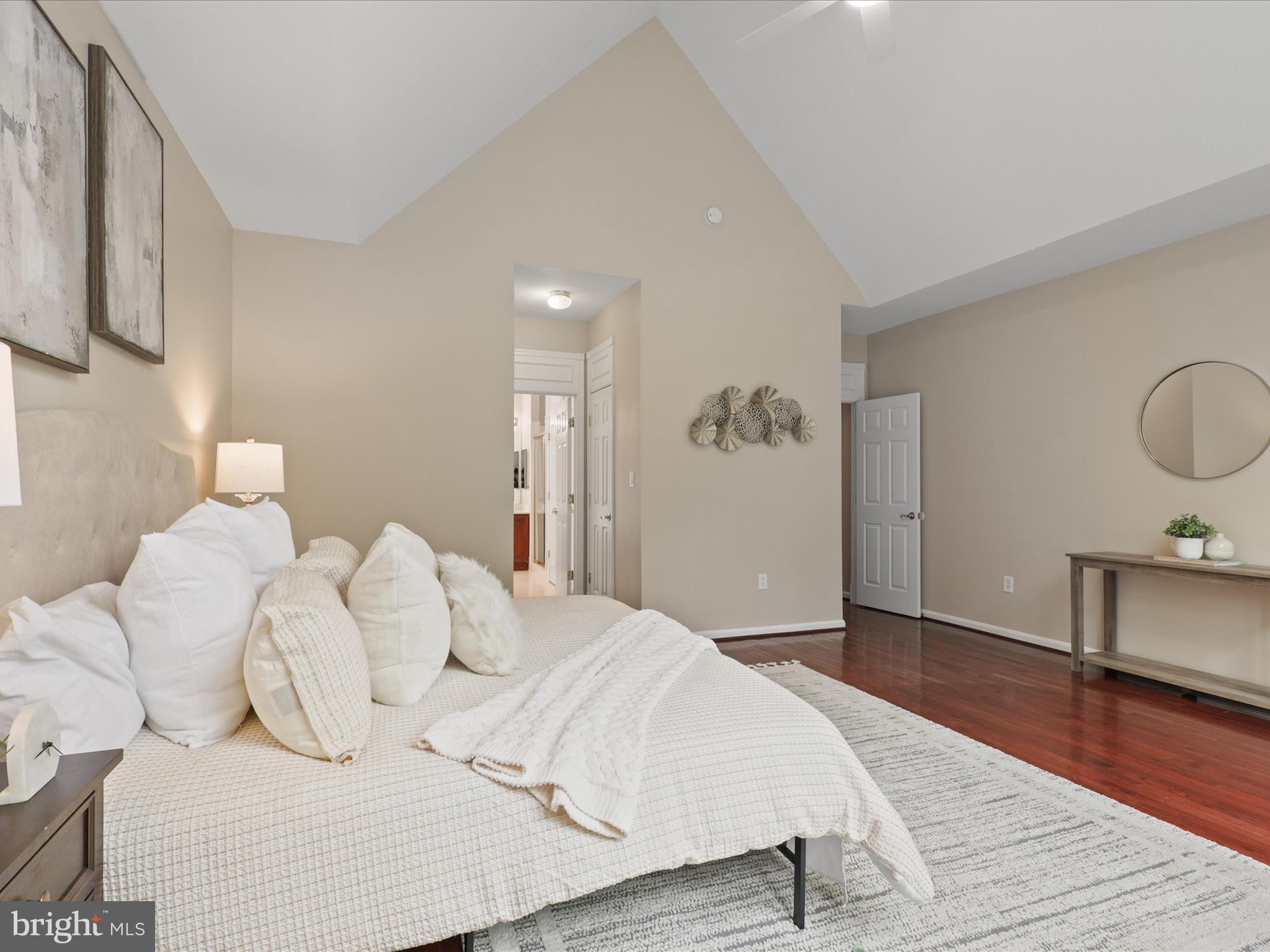 6004 HORTONS MILL COURT