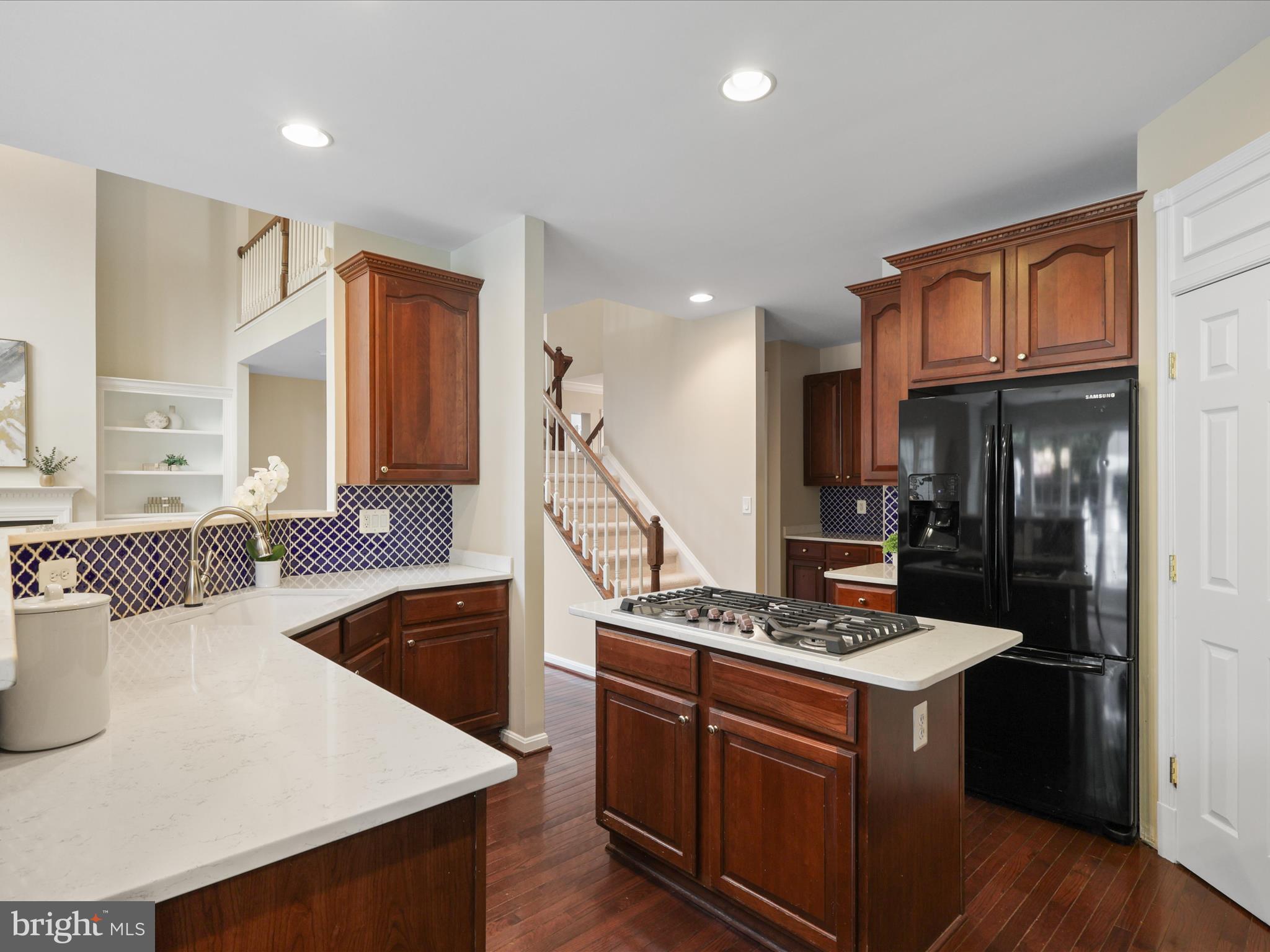 6004 HORTONS MILL COURT