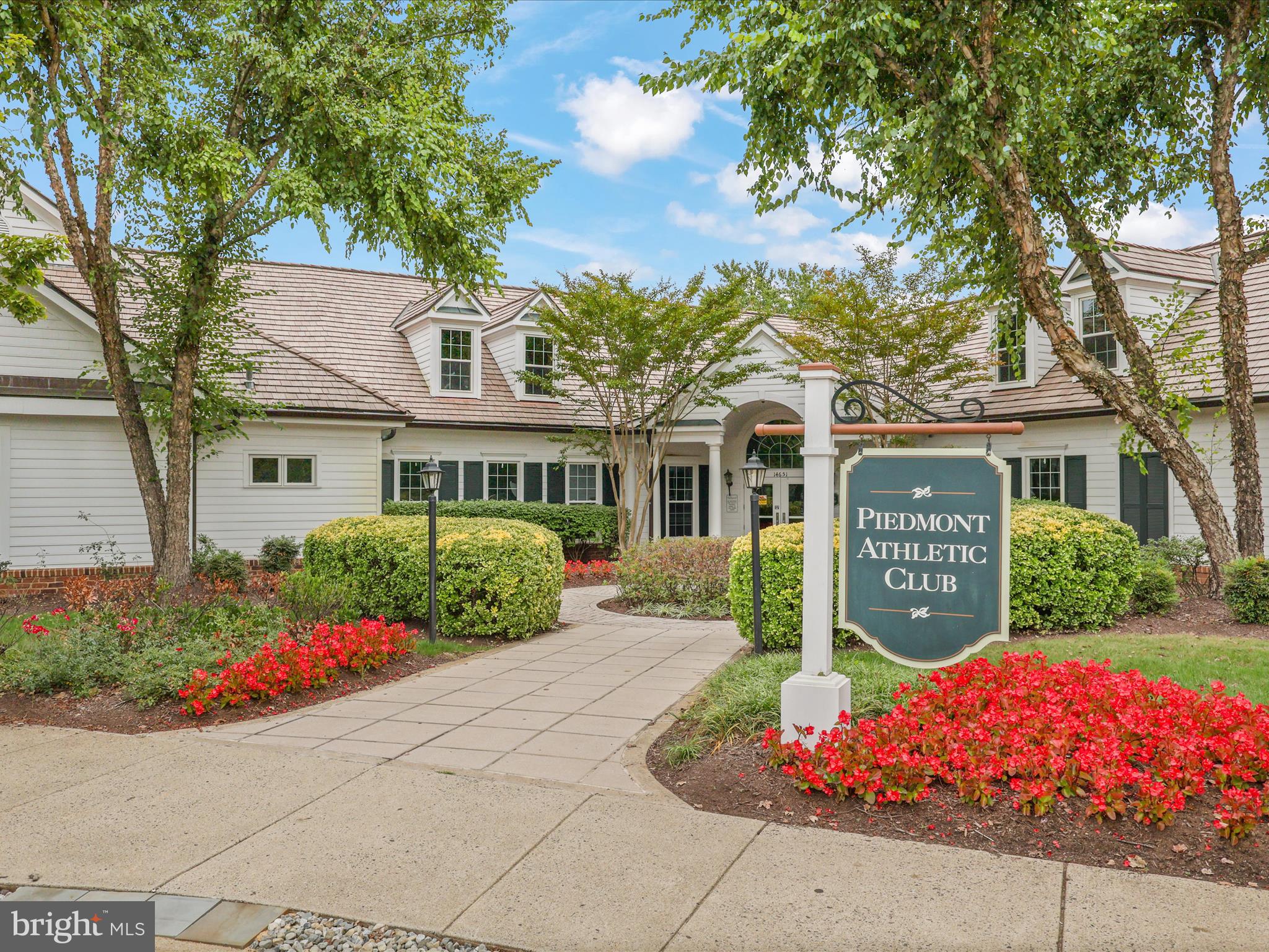 6004 HORTONS MILL COURT