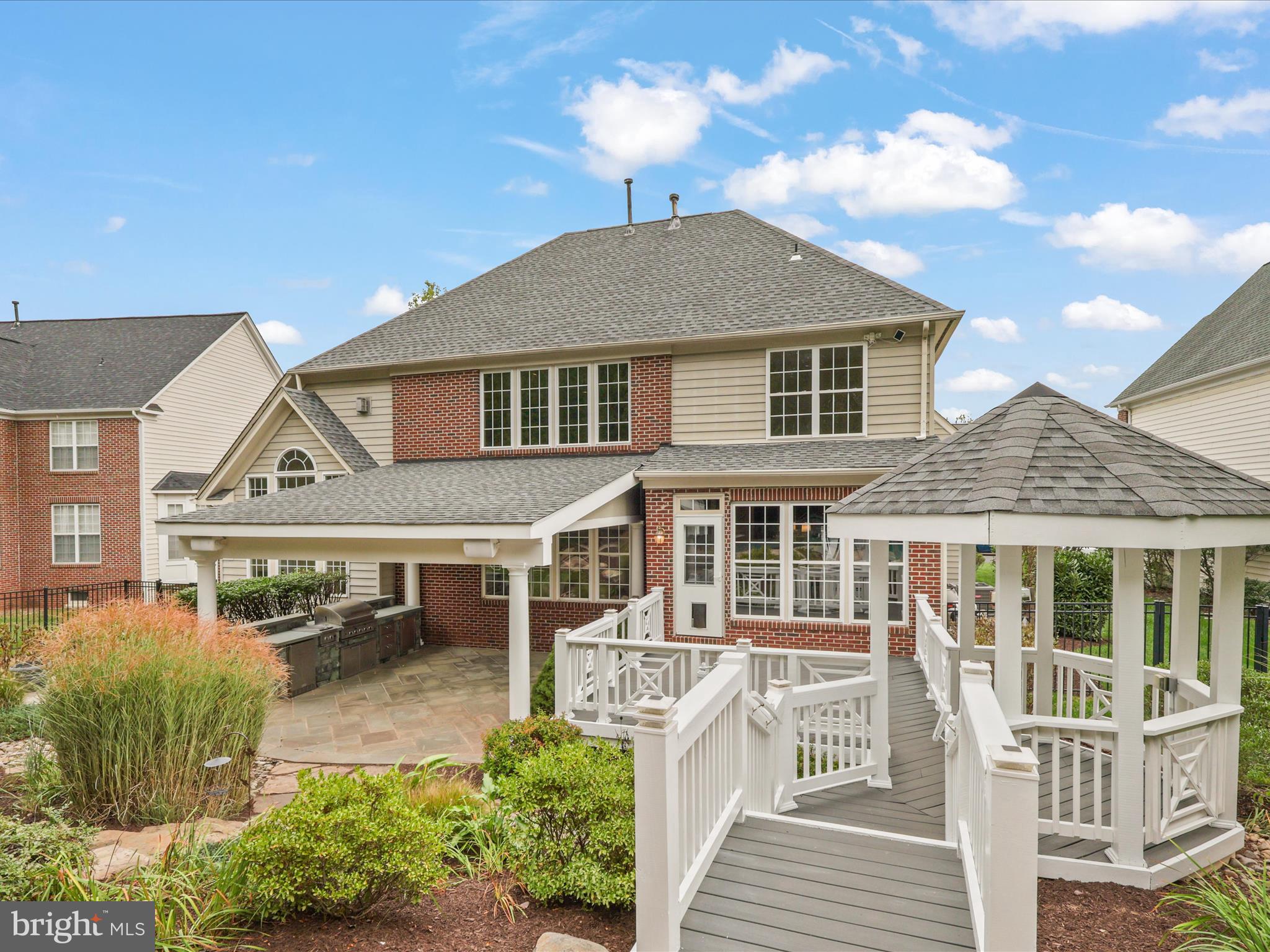 6004 HORTONS MILL COURT