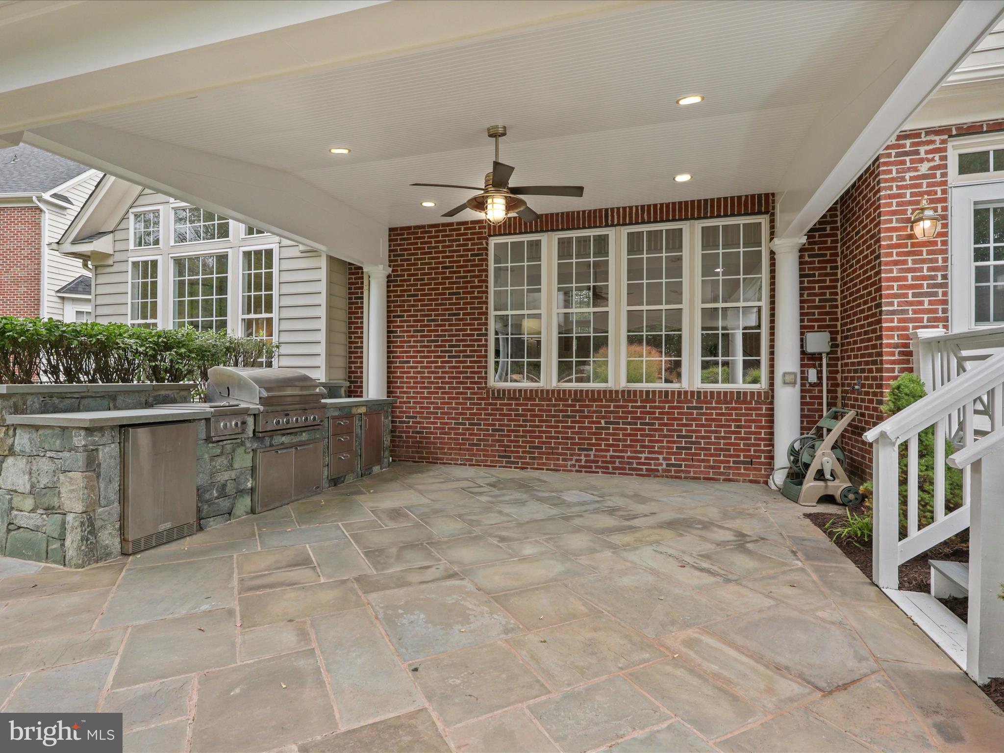 6004 HORTONS MILL COURT