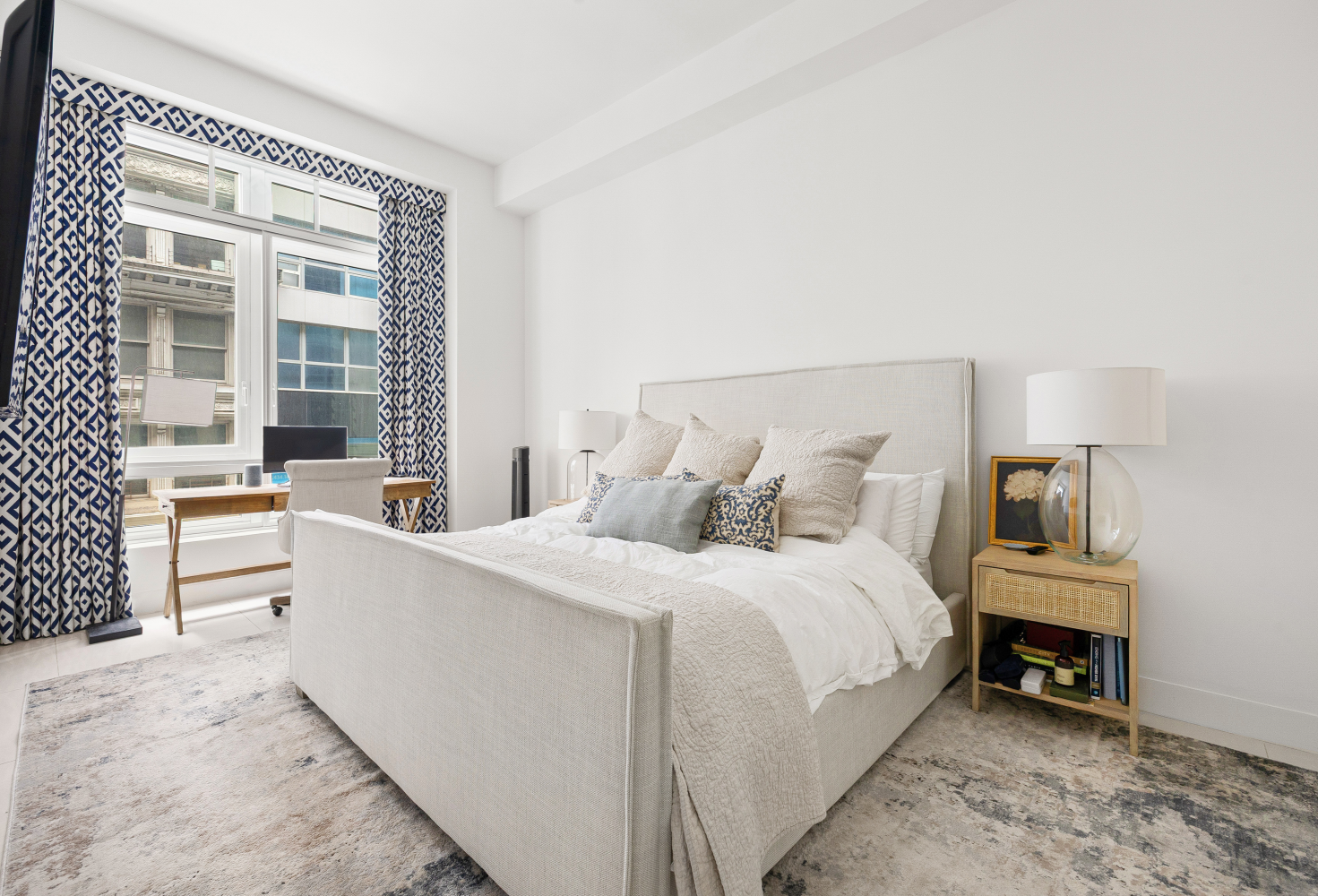 111 FULTON Street 318