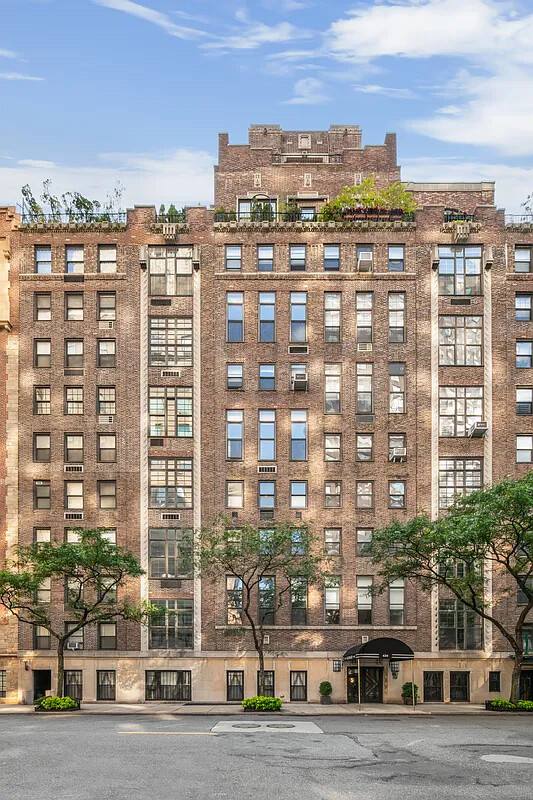 434 E 52ND Street 2D