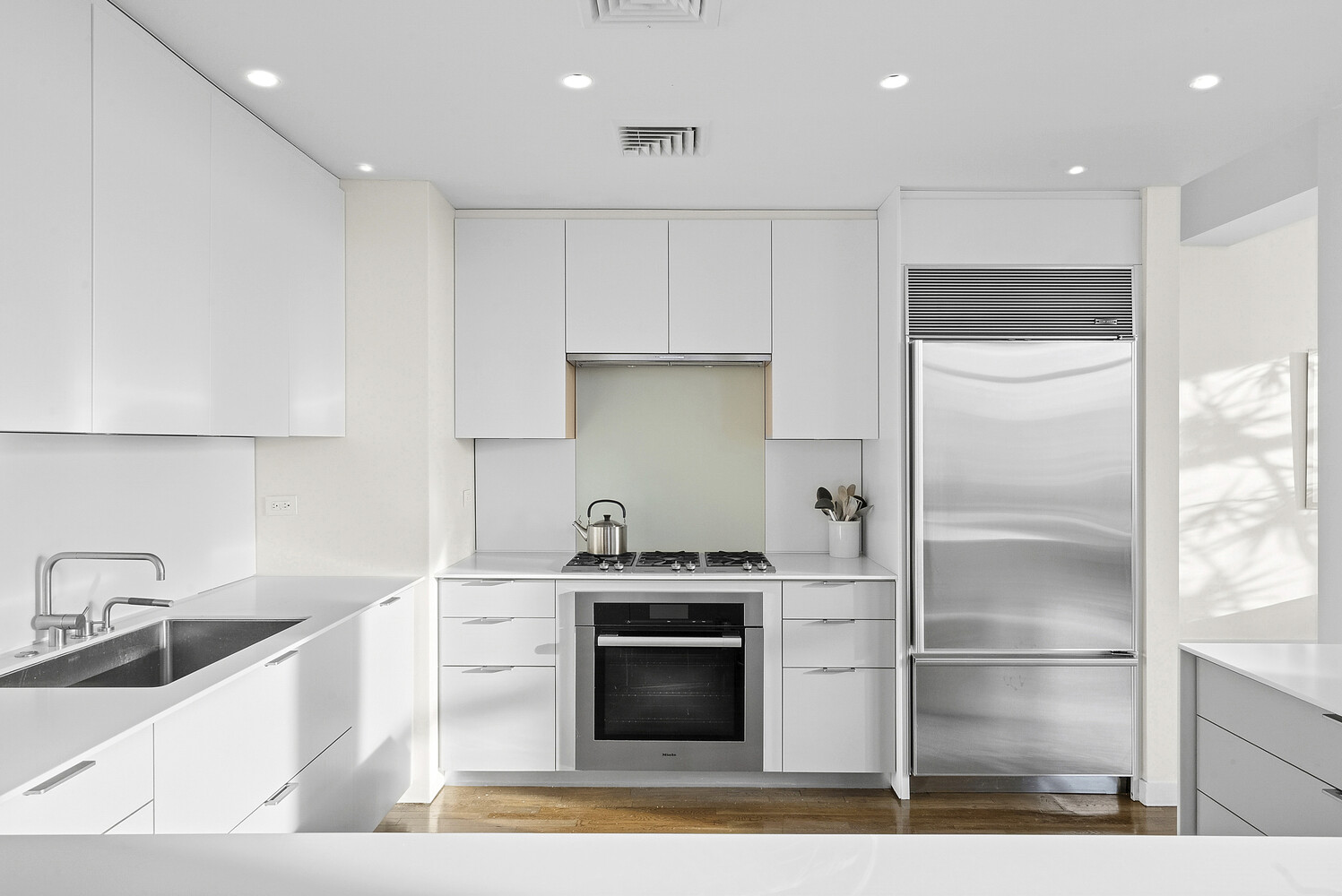 245 7TH Avenue 11BC/10C