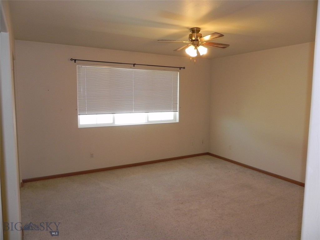 91 N Shore Drive 9