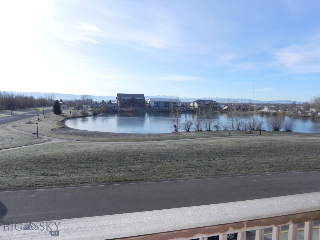 91 N Shore Drive 9