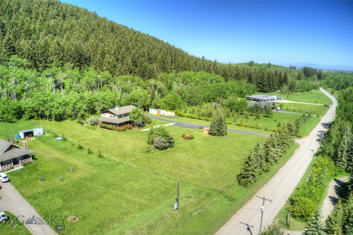 13515 Cottonwood Canyon. Road