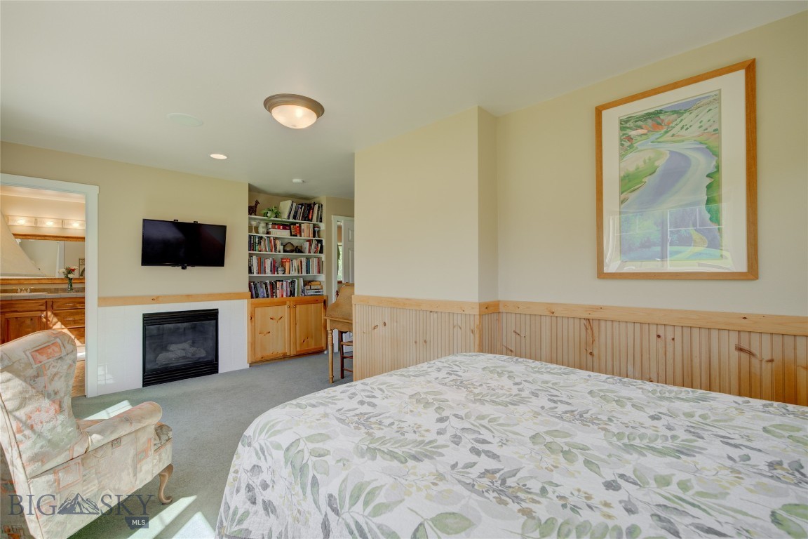 13515 Cottonwood Canyon. Road