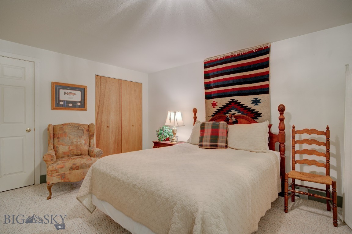 13515 Cottonwood Canyon. Road