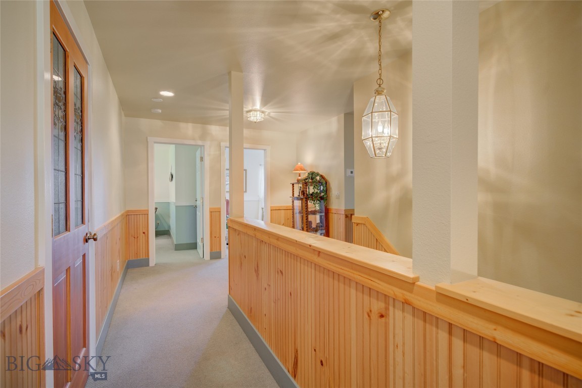 13515 Cottonwood Canyon. Road