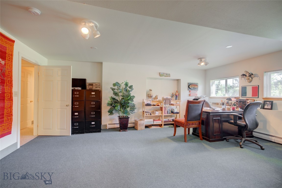 13515 Cottonwood Canyon. Road