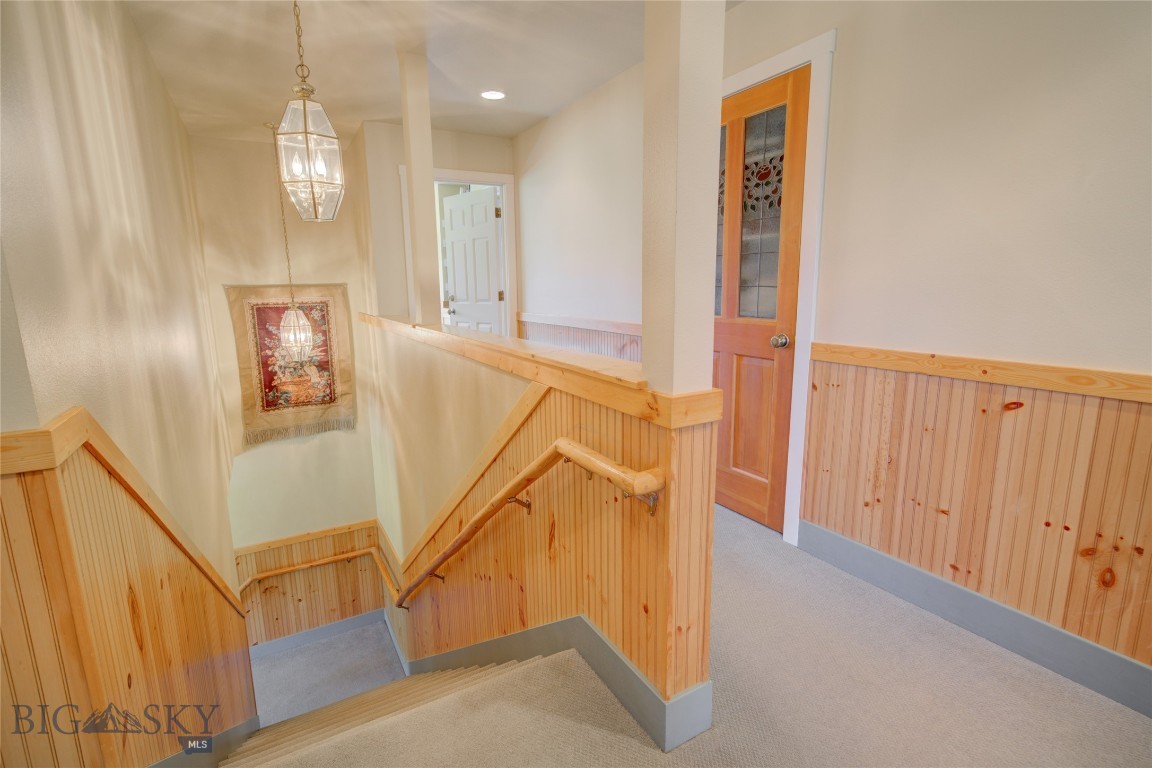 13515 Cottonwood Canyon. Road