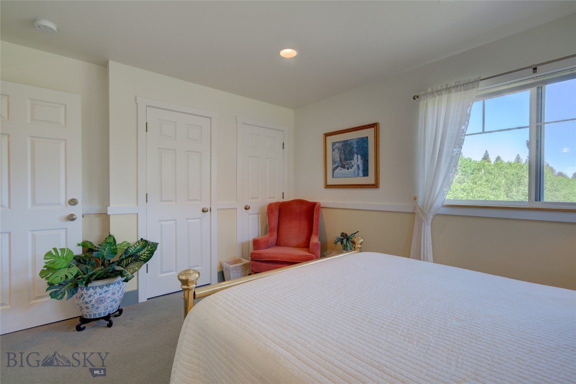 13515 Cottonwood Canyon. Road