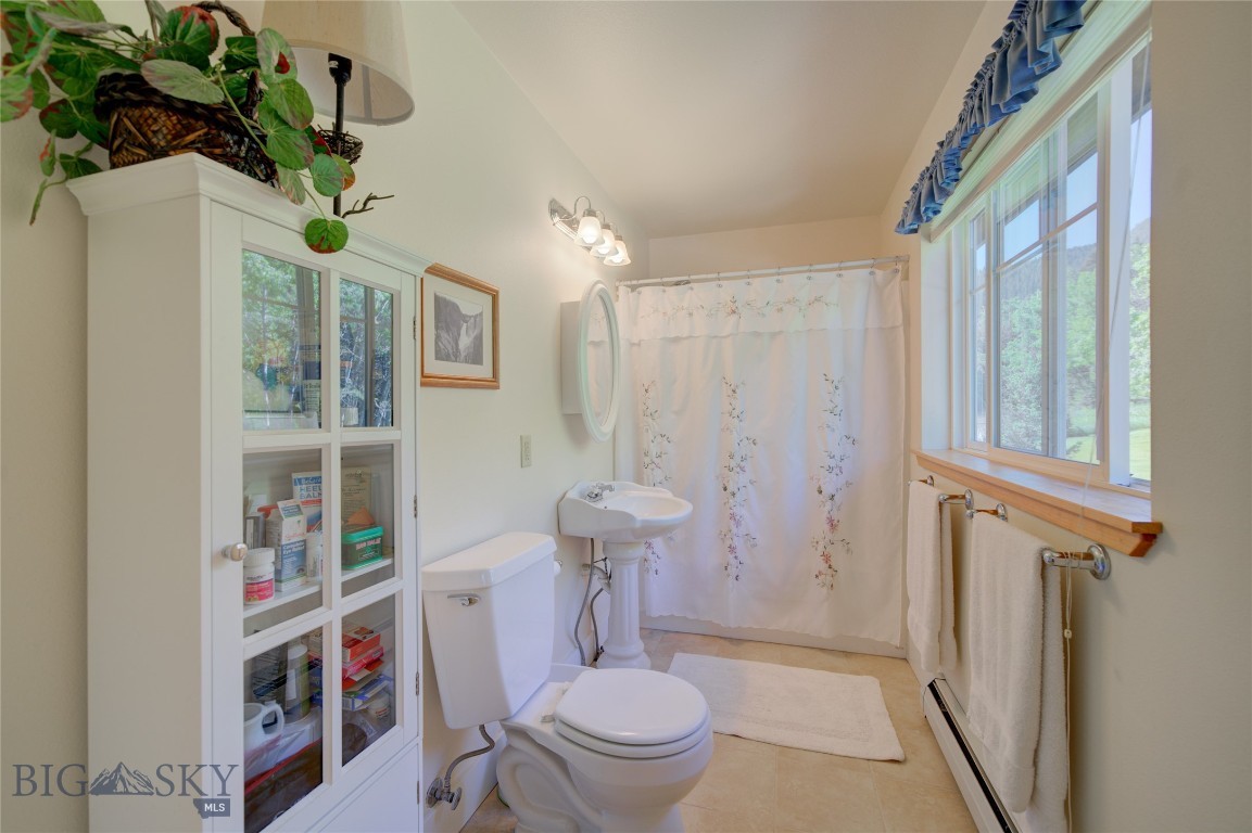 13515 Cottonwood Canyon. Road