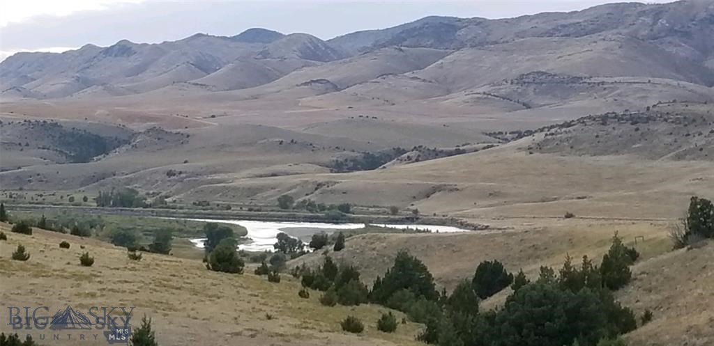 TBD Crystal Mountain Road