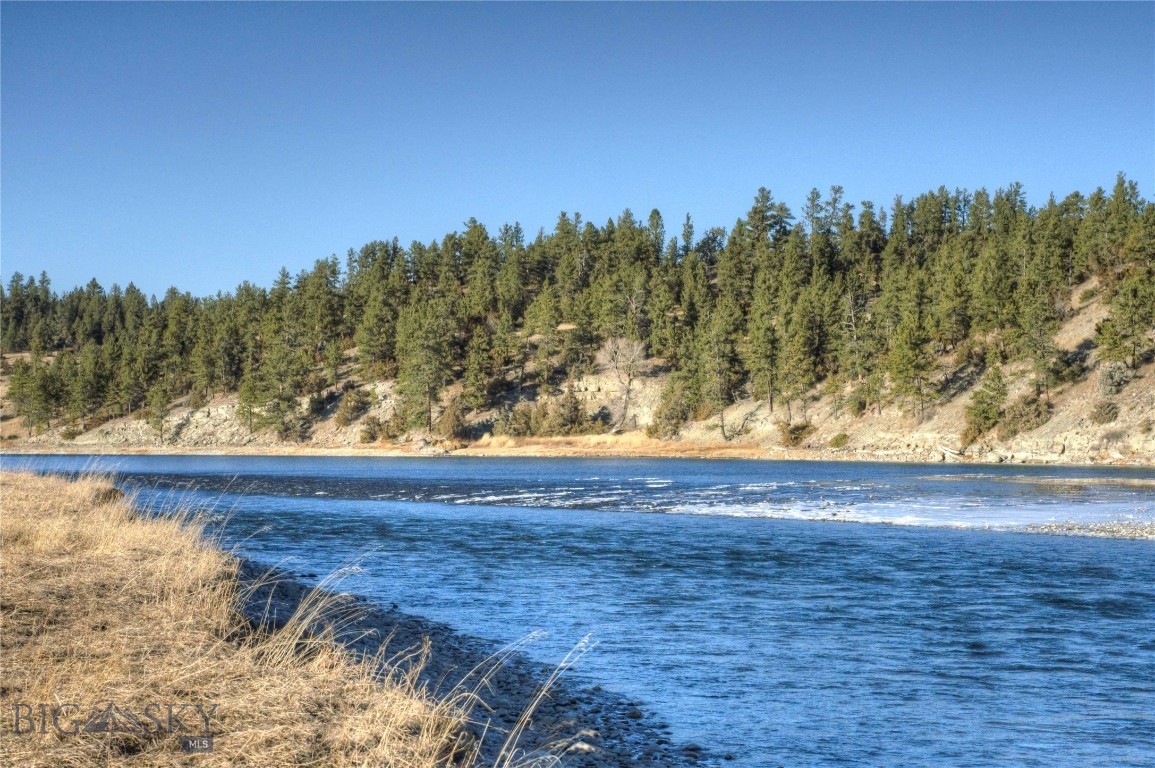 TBD Frontage Rd