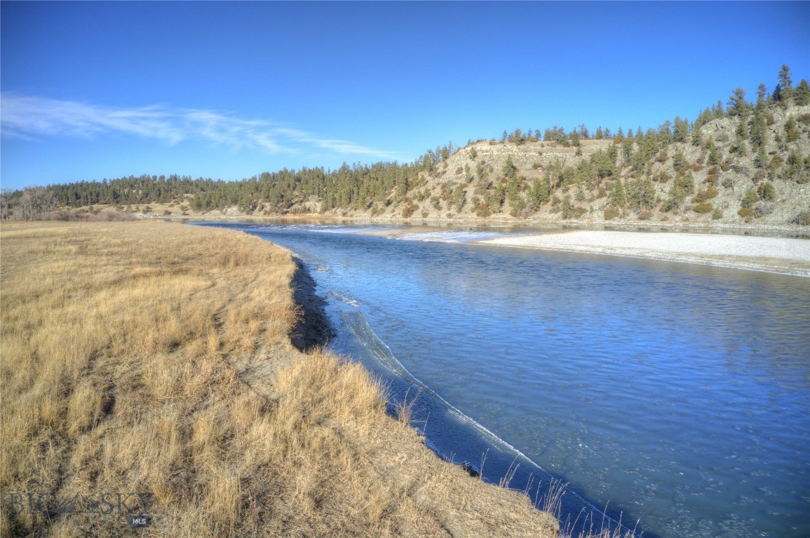 TBD Frontage Rd
