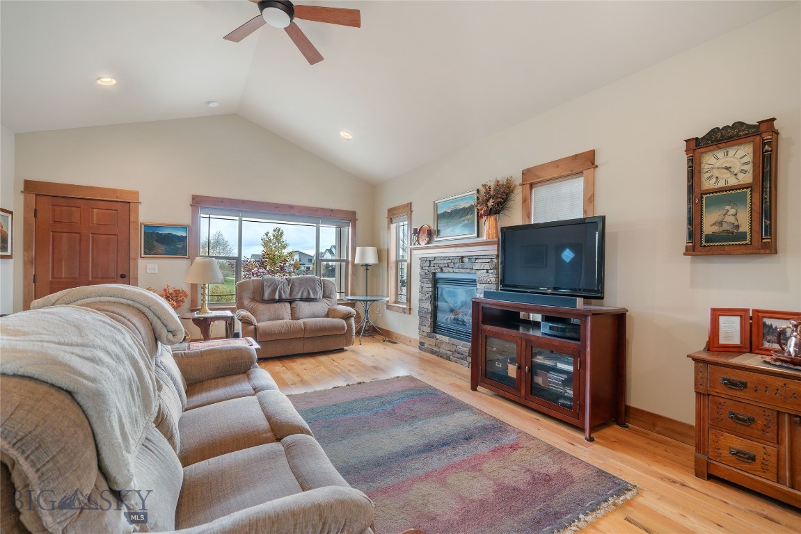 890 Flanders Creek Avenue