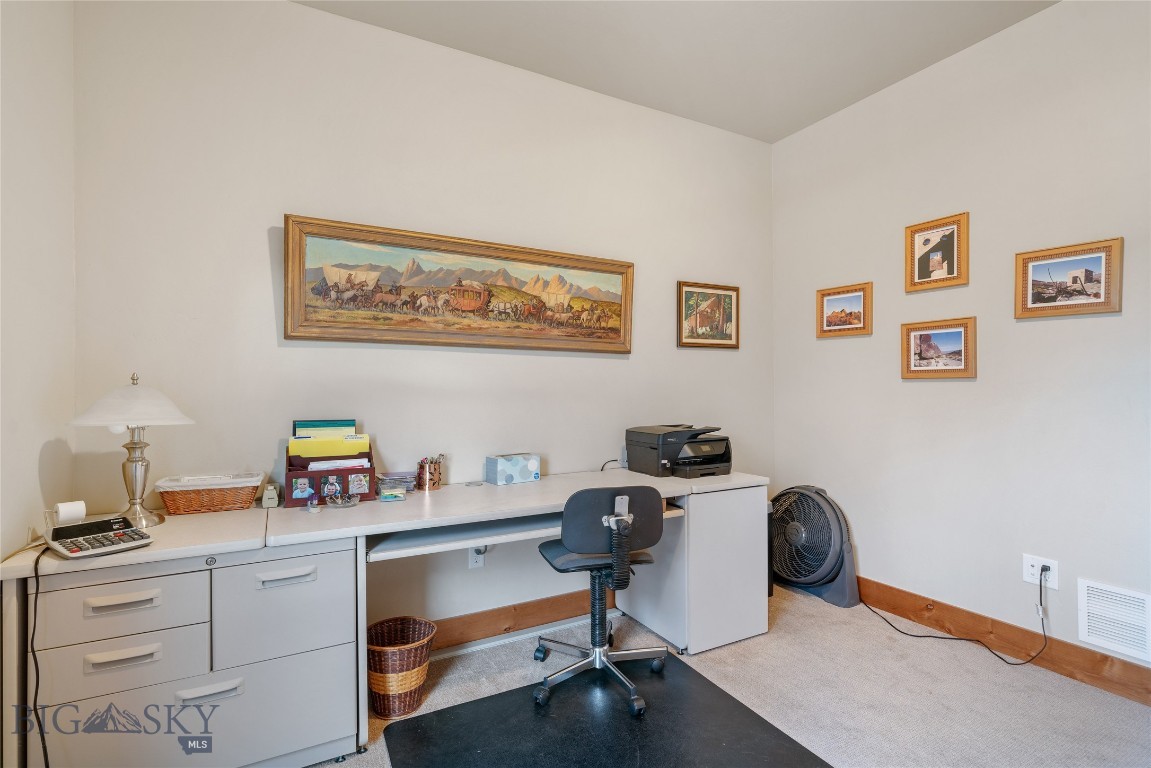 890 Flanders Creek Avenue