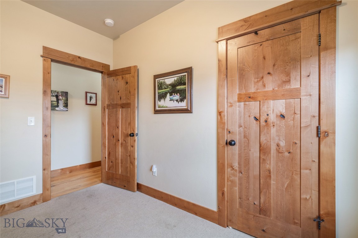 890 Flanders Creek Avenue