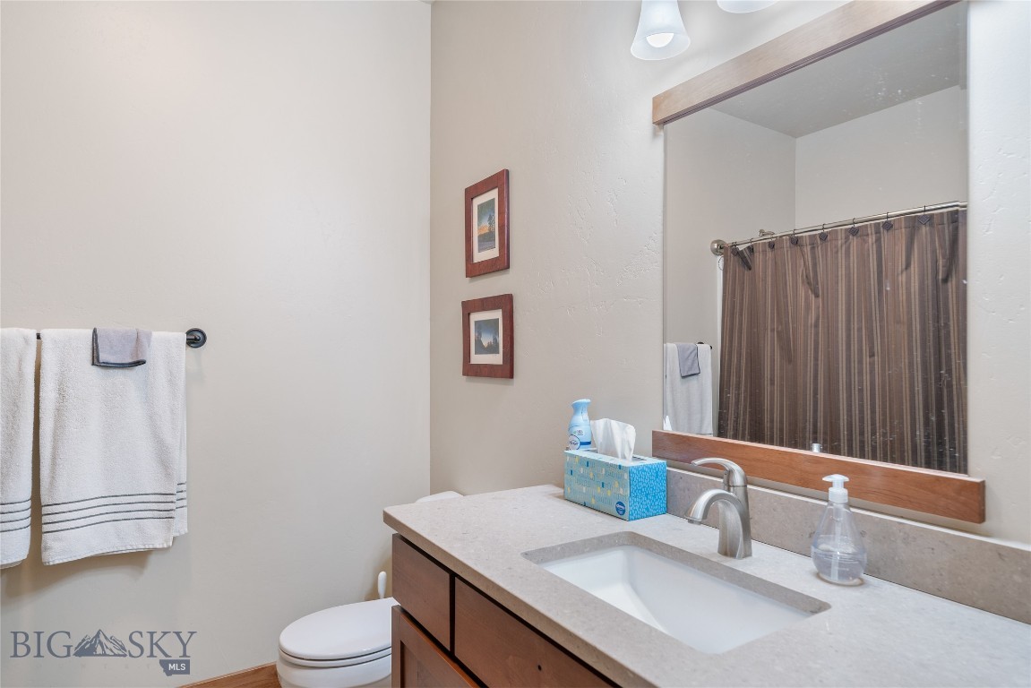 890 Flanders Creek Avenue