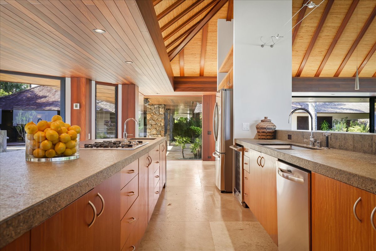 4277-C ANINI VISTA DR