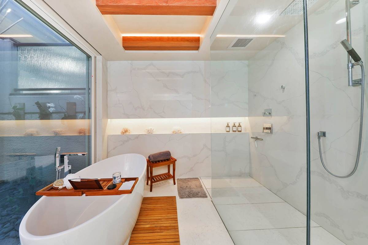 4100 QUEEN EMMA'S DR 13