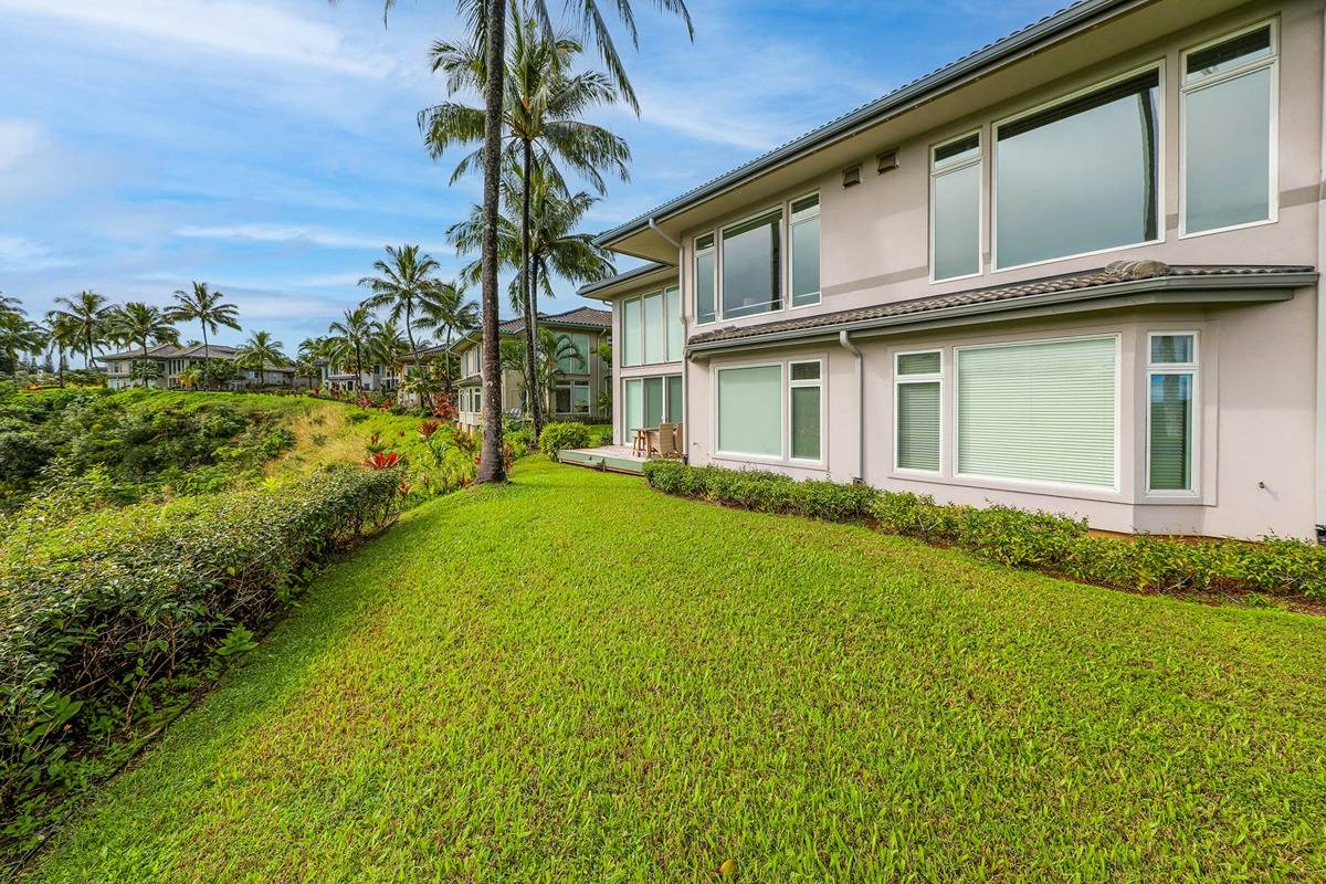 4100 QUEEN EMMA'S DR 13