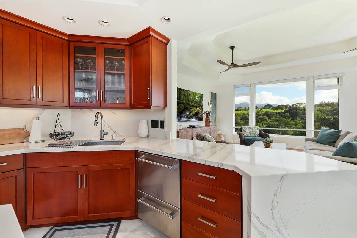 4100 QUEEN EMMA'S DR 13