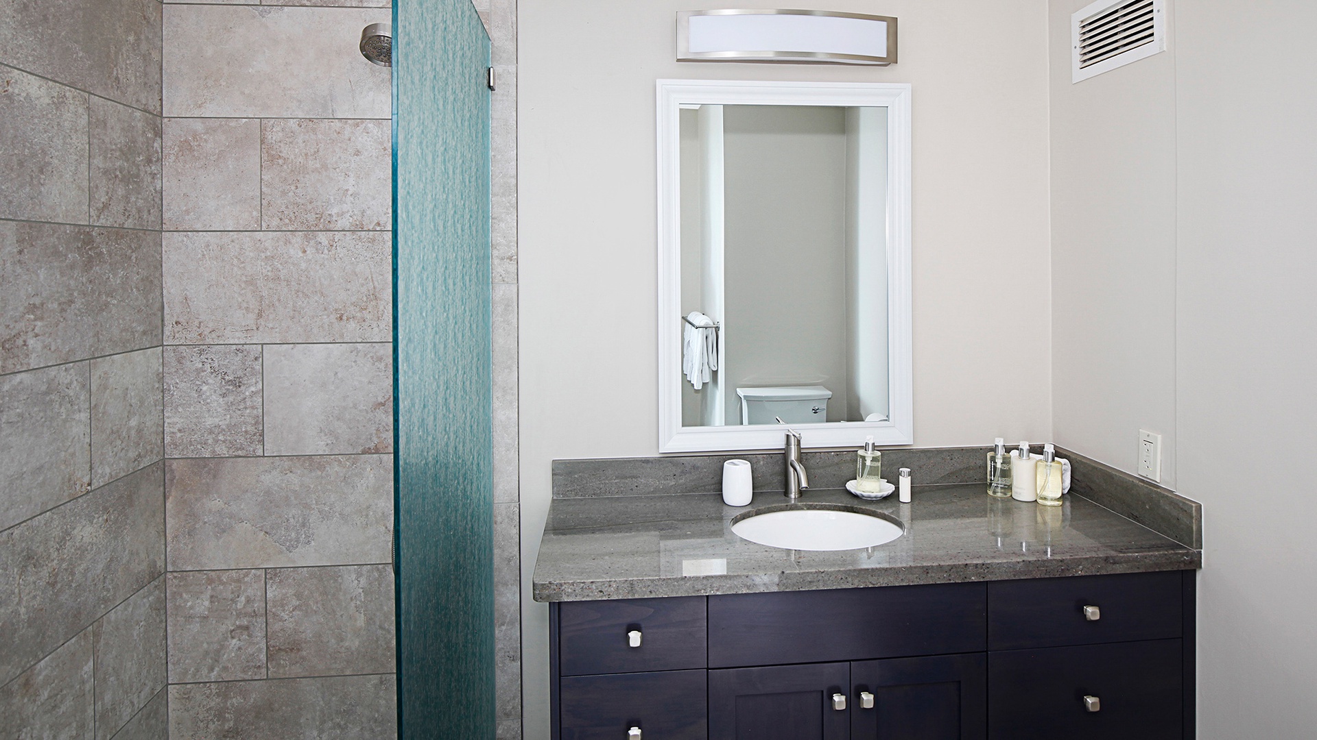 5380 HONOIKI RD C35 (#4304/5/6)