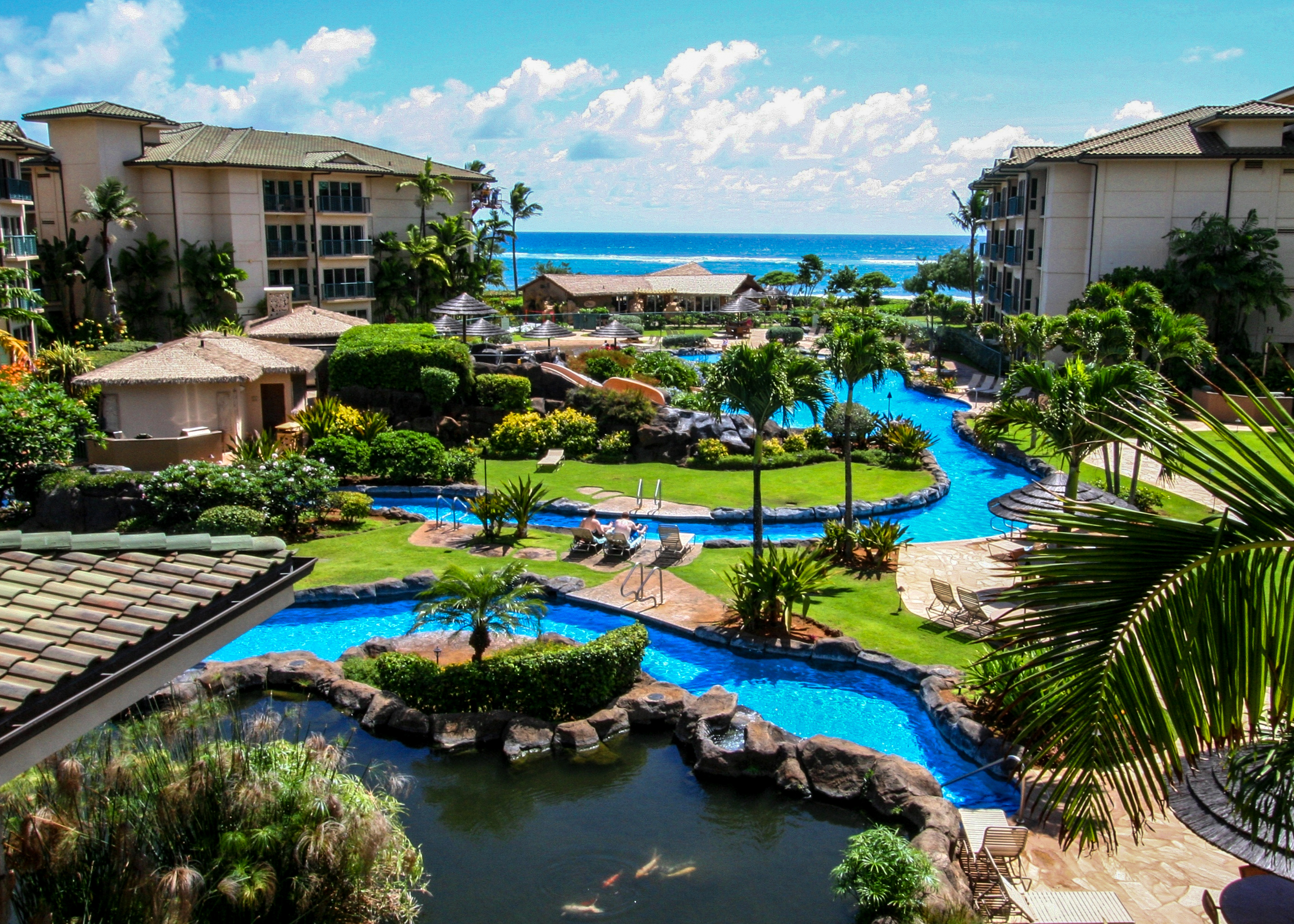 4-820 KUHIO HWY E106