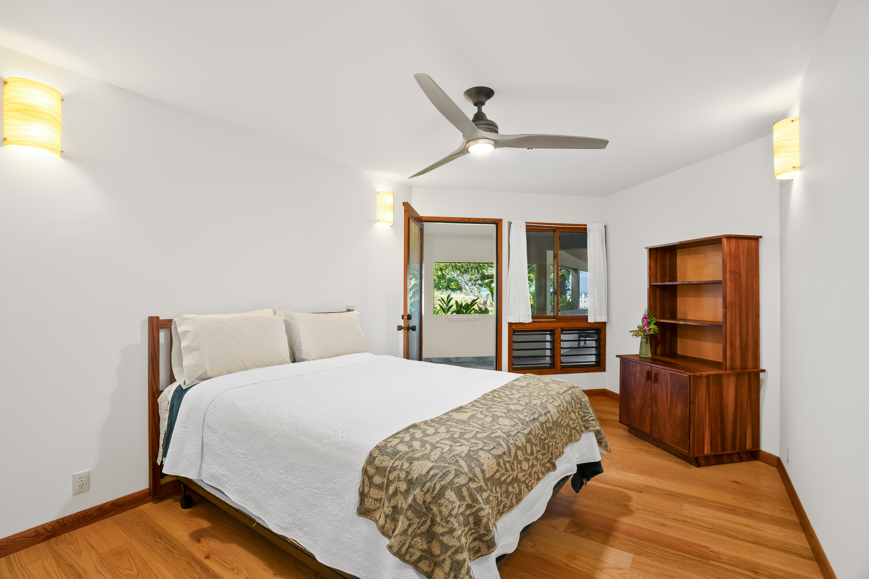 3700 KILAUEA RD Unit A