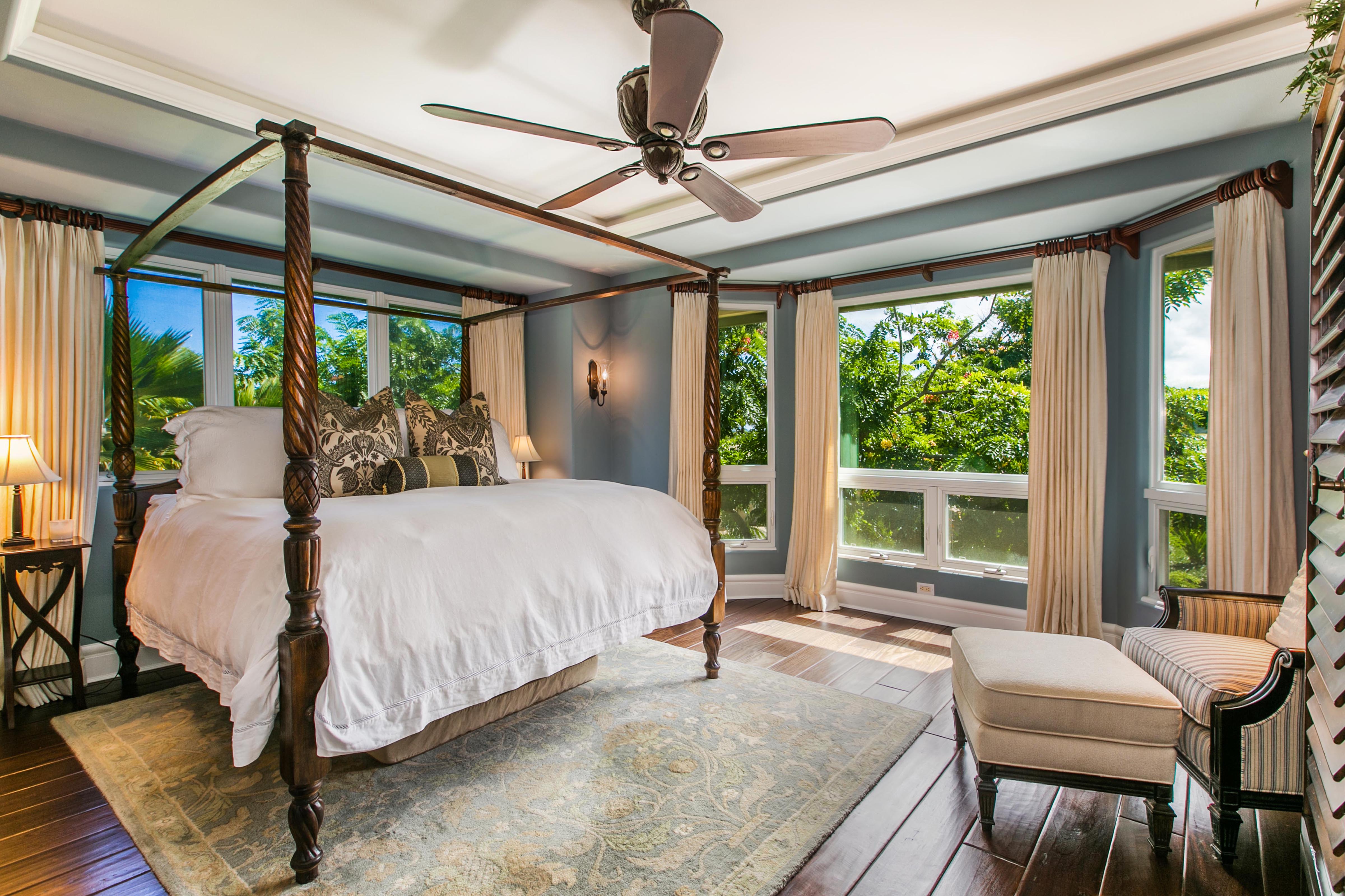 4100 QUEEN EMMA DR 72