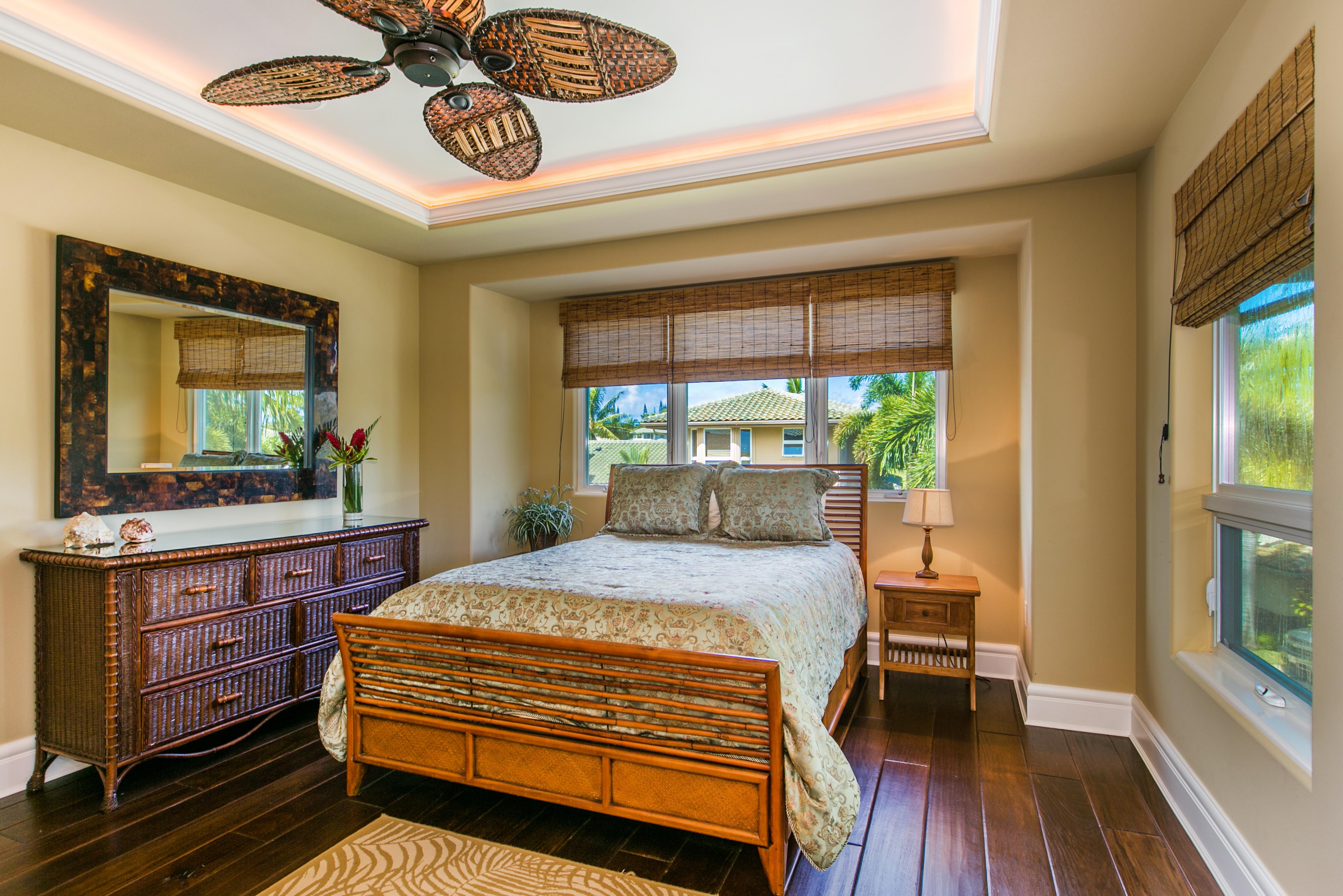 4100 QUEEN EMMA DR 72