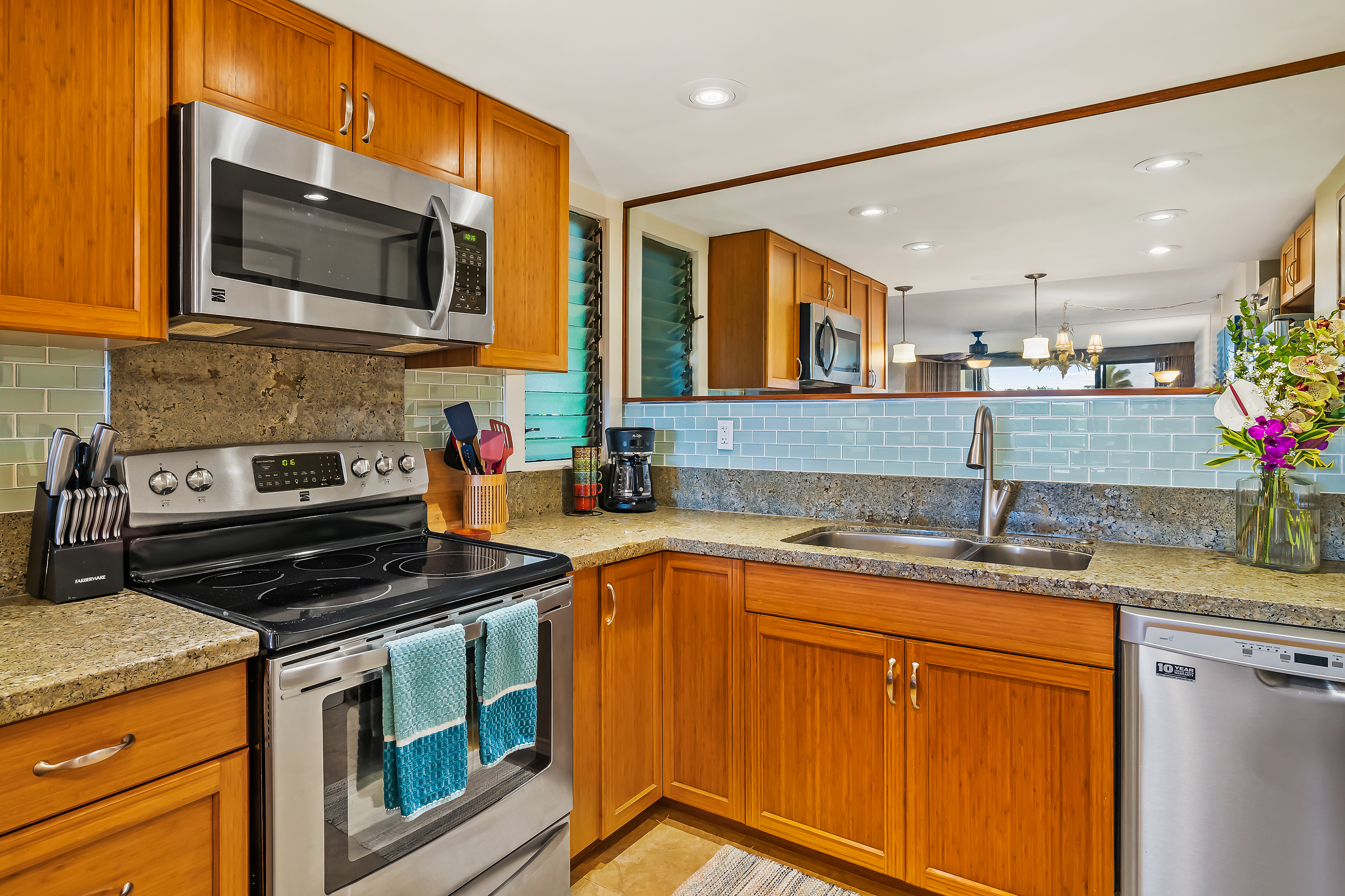 5380 HONOIKI RD J11 (7101/7102)