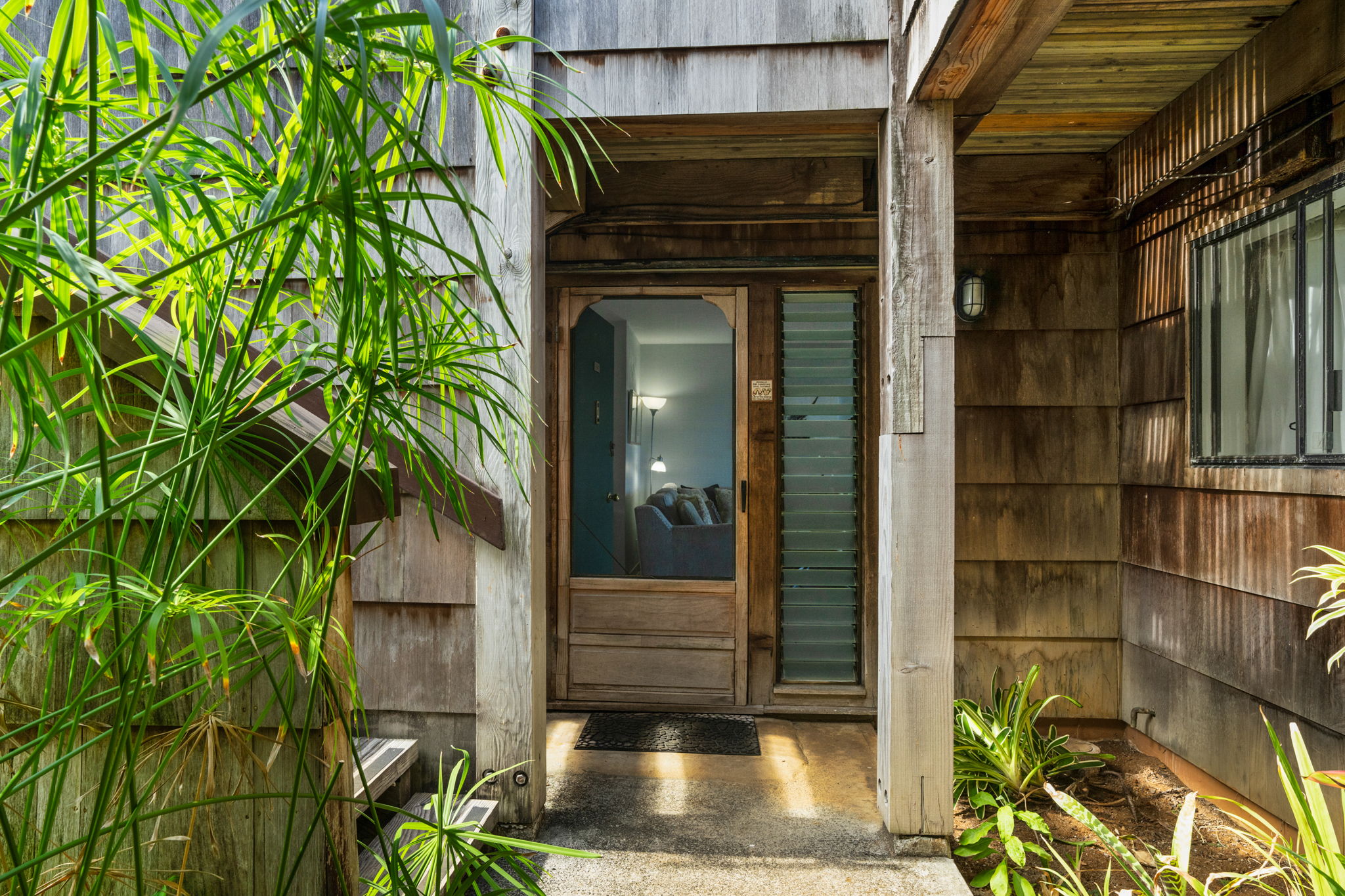 3700 KAMEHAMEHA RD F4