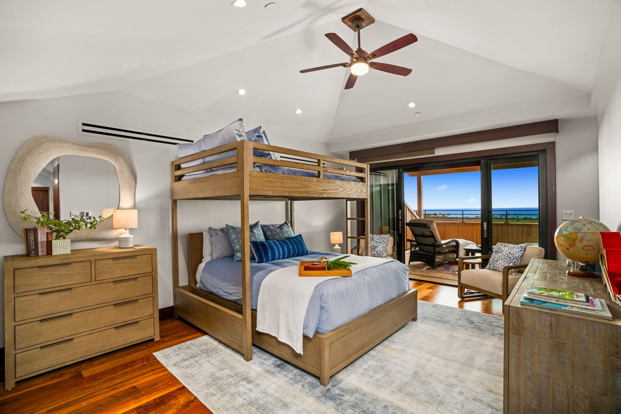 2823 ALA PUALEIKUKUI ST 4