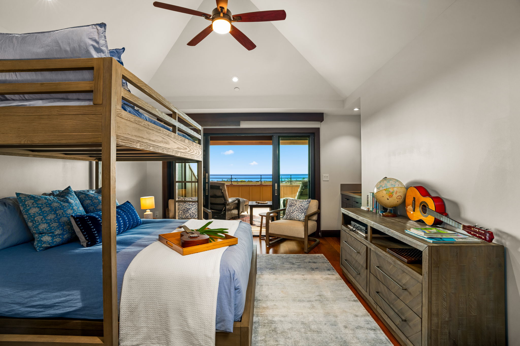 2823 ALA PUALEIKUKUI ST 4