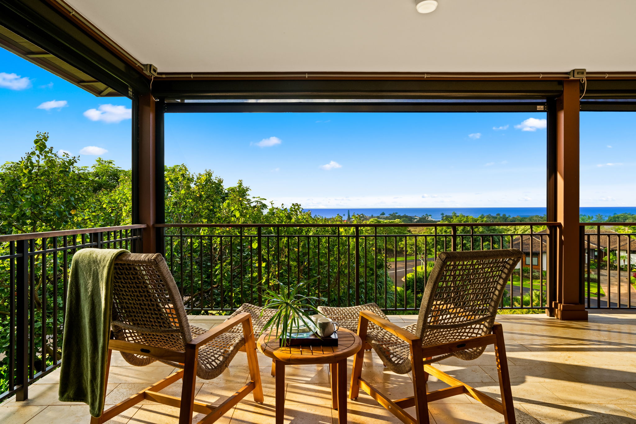 2823 ALA PUALEIKUKUI ST 4