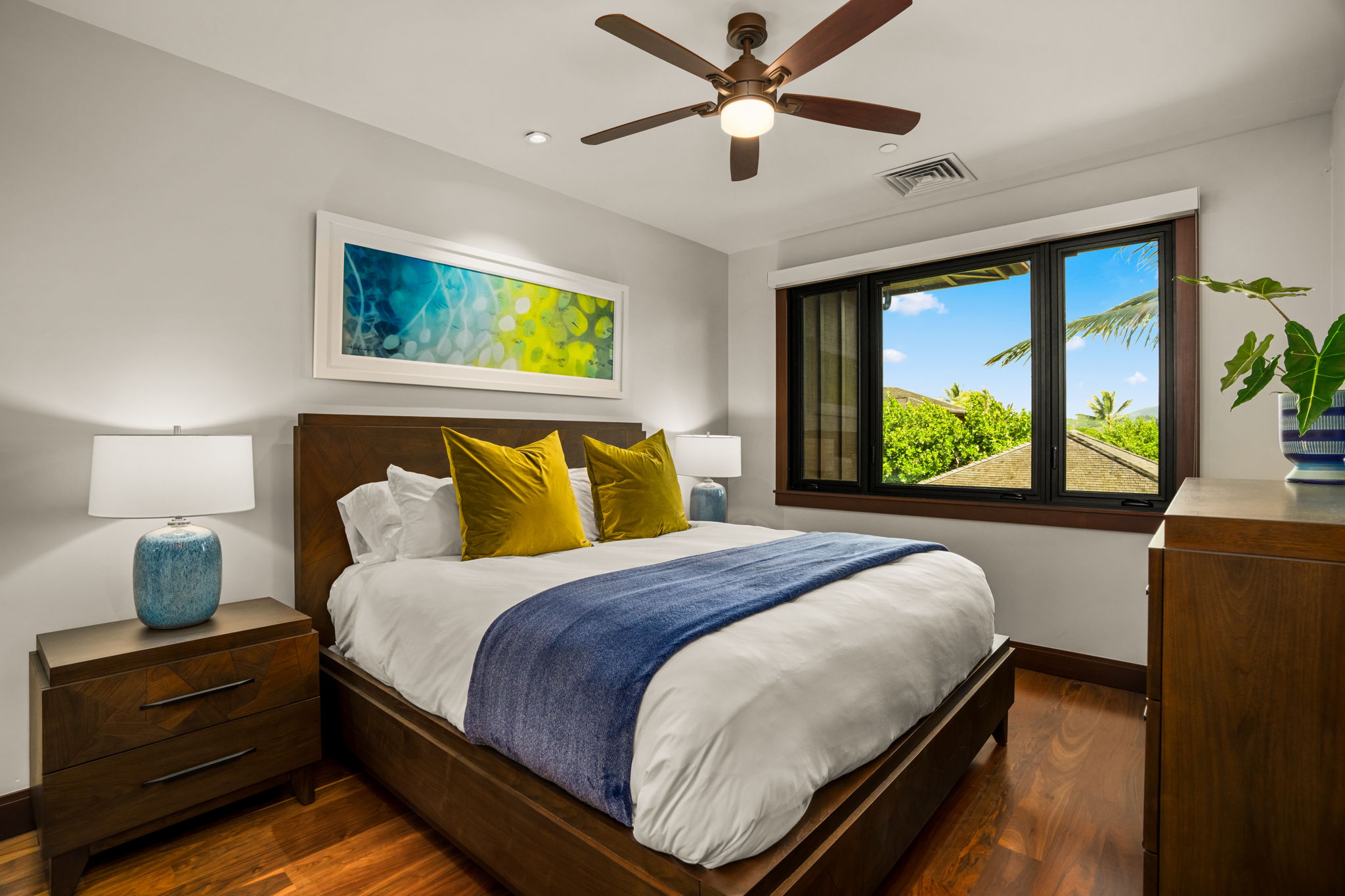 2823 ALA PUALEIKUKUI ST 4