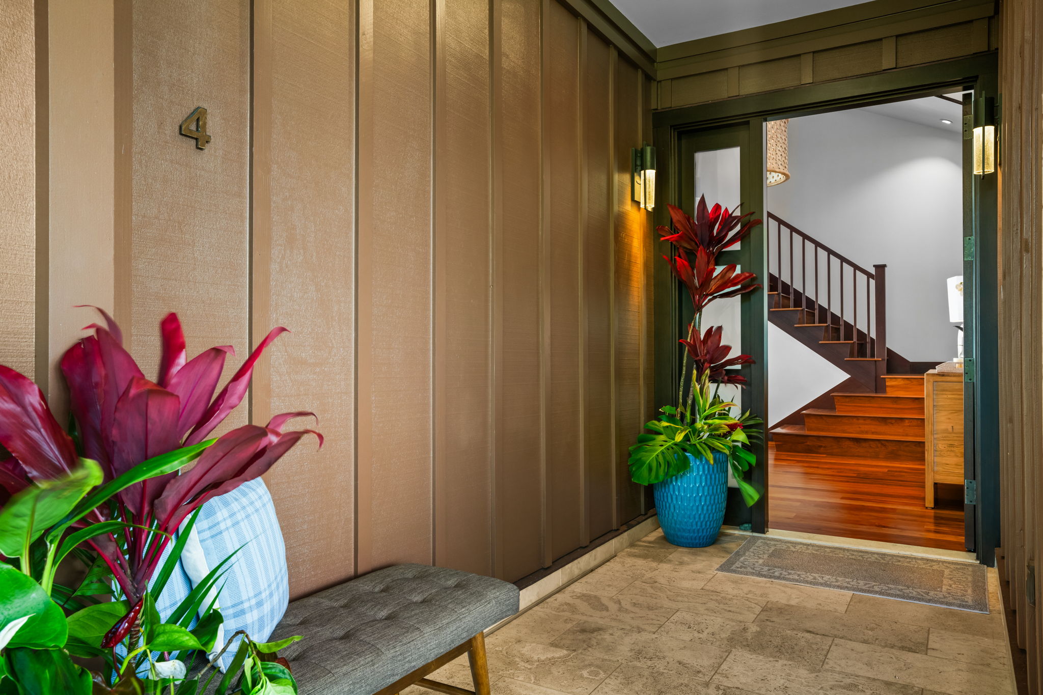 2823 ALA PUALEIKUKUI ST 4