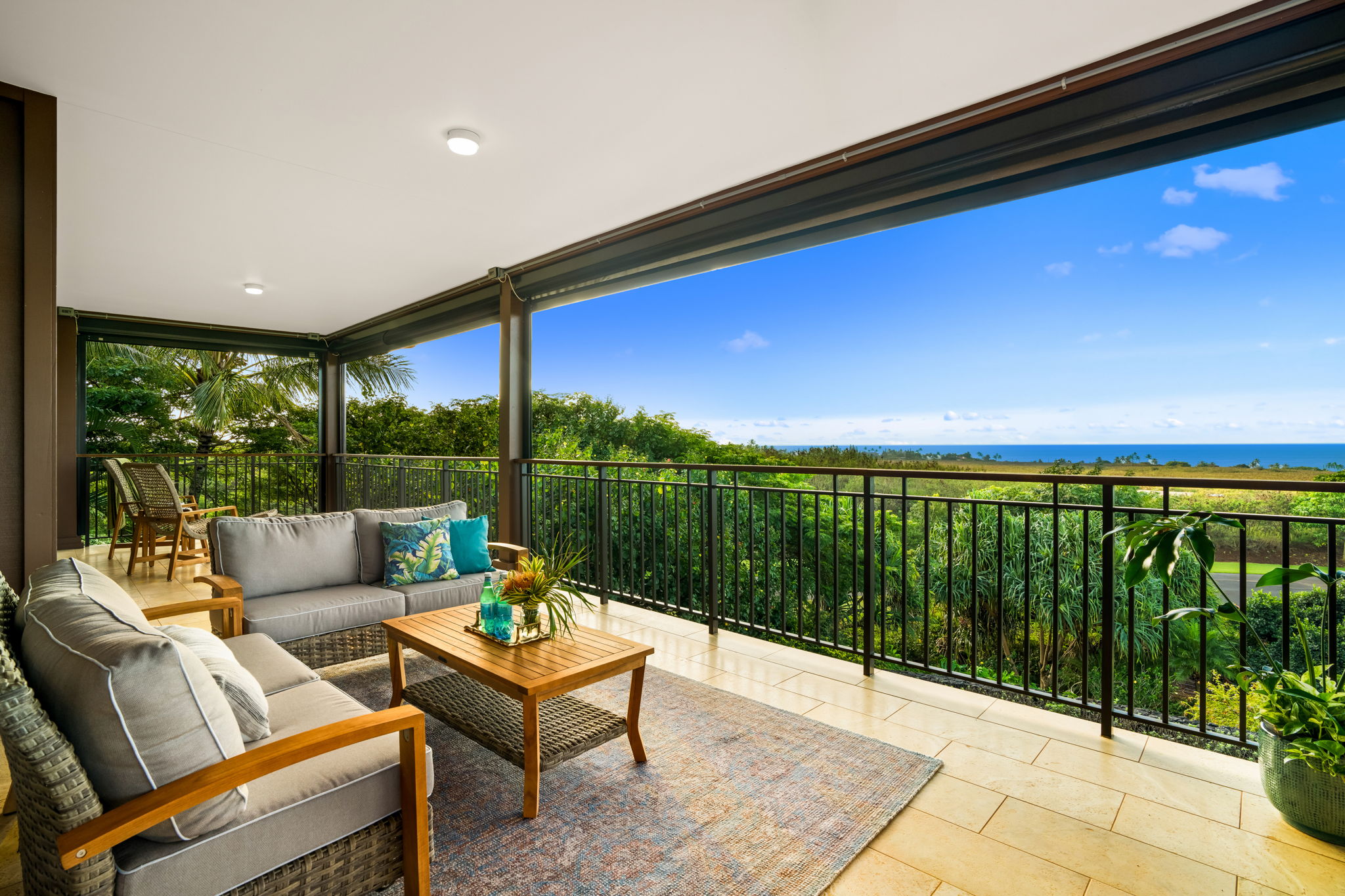 2823 ALA PUALEIKUKUI ST 4